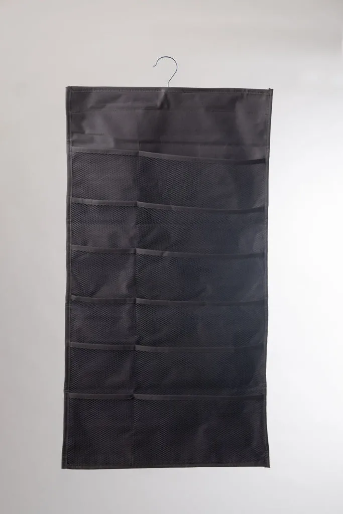 Darlene (dark gray)