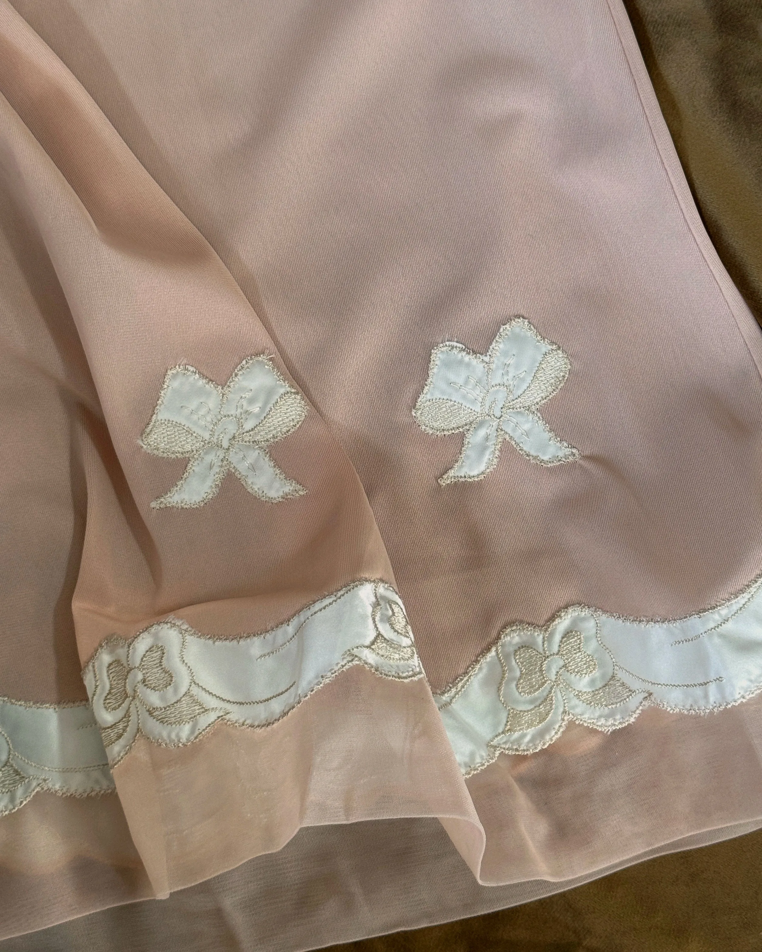 Vintage 1950s Bow Appliqué Slip Skirt Deadstock