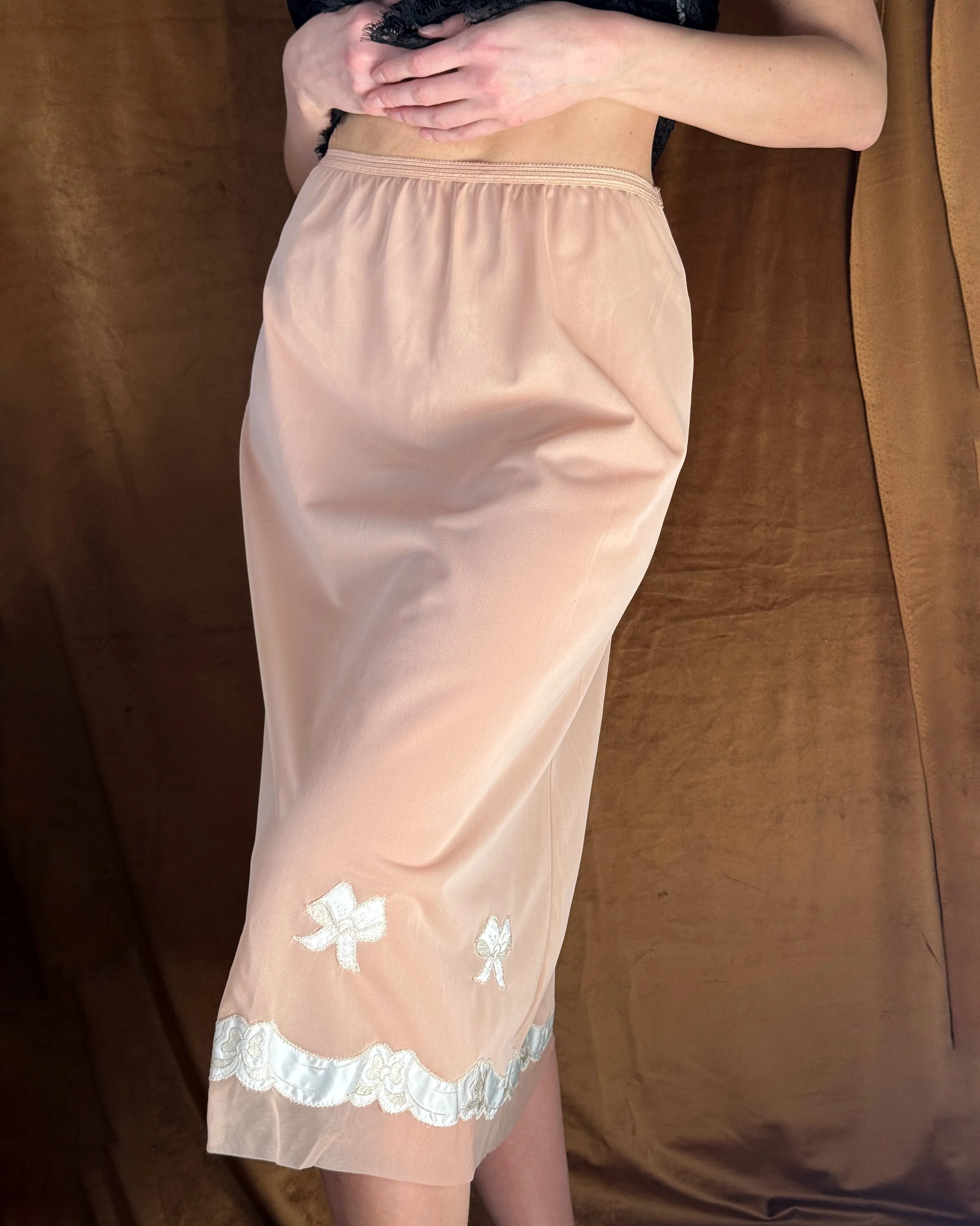 Vintage 1950s Bow Appliqué Slip Skirt Deadstock